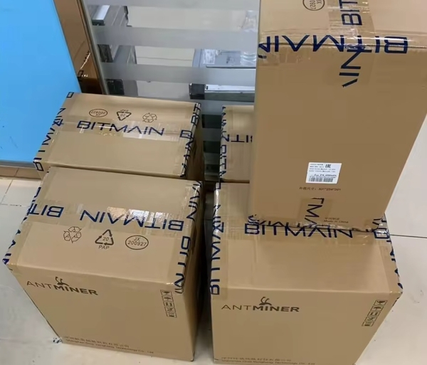 Zcash miner Bitmain Antminer Z15 Pro 840k 4999usdt 2